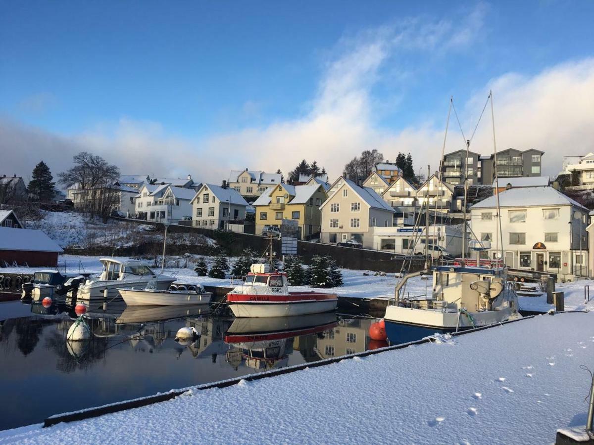 Verkshotell Guesthouse Jørpeland Buitenkant foto